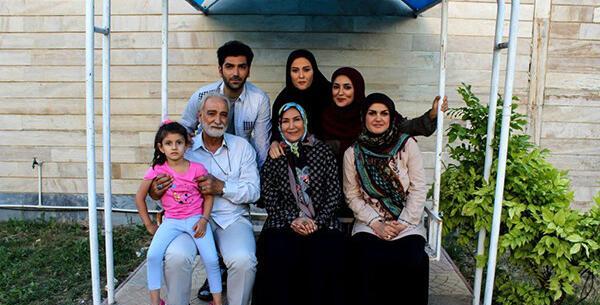 عکس خانم فریبا طاهری مجری شبکه آموزش