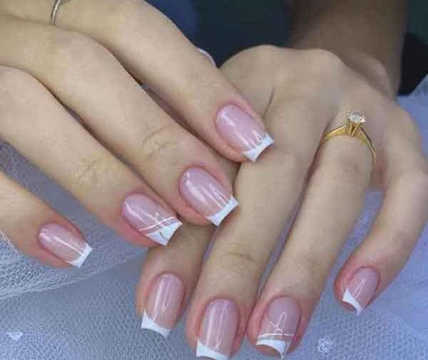 عکس مدل ناخن فرنچ مربع