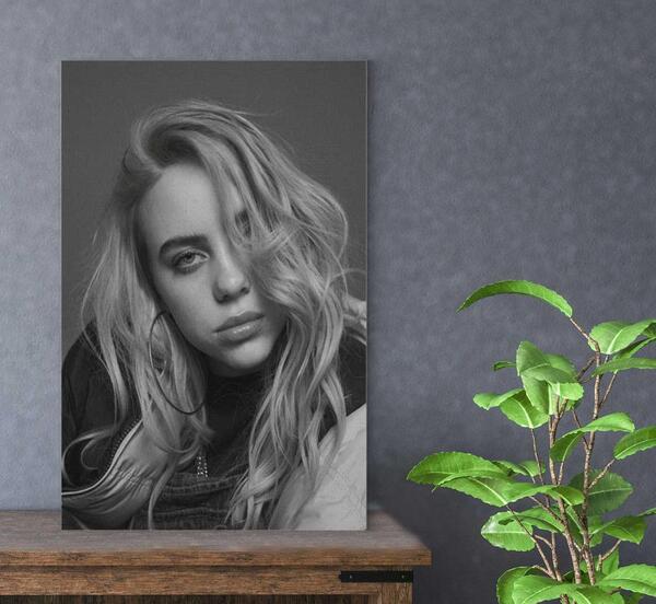 عکس نقاشی سیاه قلم بیلی ایلیش