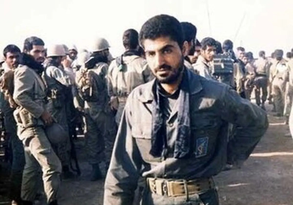 عکس جوانی سلیمانی سردار