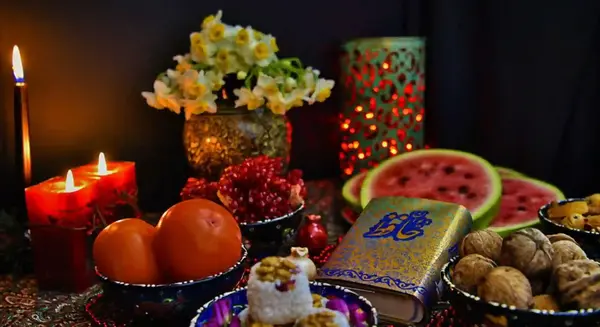 عکس ایده شب یلدا برای کافی شاپ