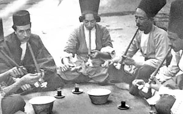 عکس تریاک در خانه