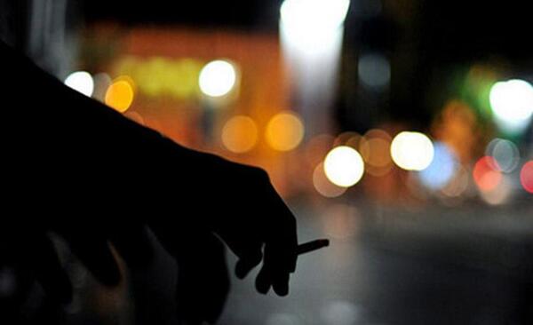 عکس پروفایل مردانه با سیگار