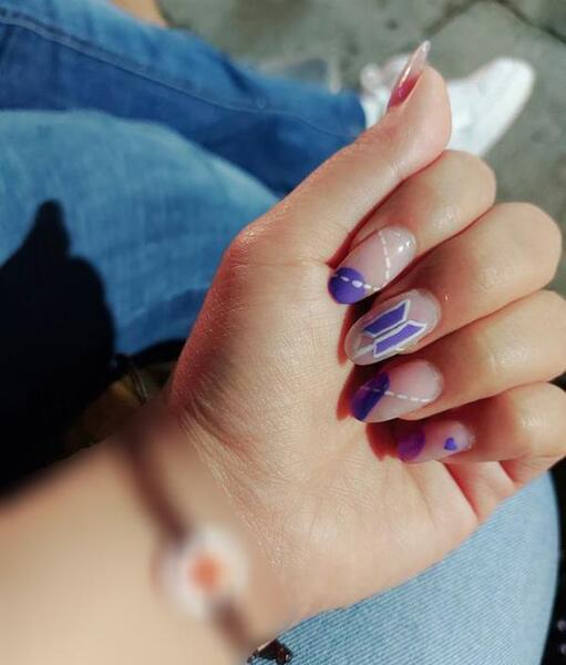 عکس ژل ناخن بی تی اس