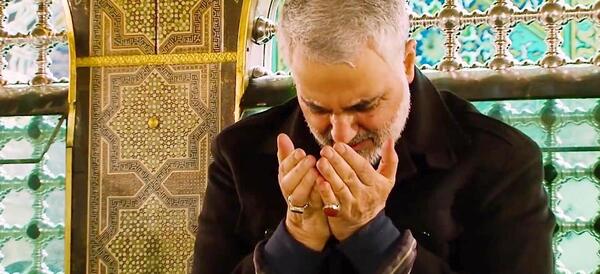 عکس حاج قاسم حرم امام رضا