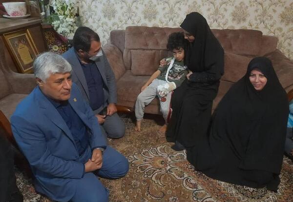 عکس مادر آرتین سرایداران