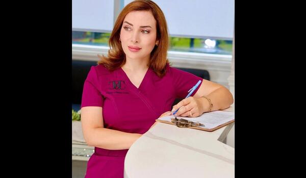 عکس دکتر بهناز فریدونی