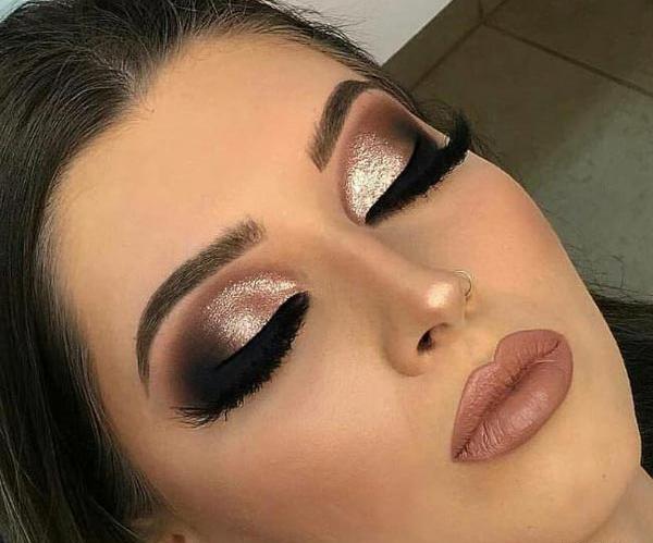 عکس مرد آرایش کرده