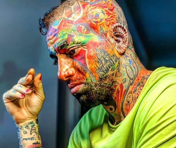 عکس جدید امیر تتلو با لولیتا