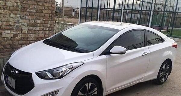 عکس ماشین hyundai elantra