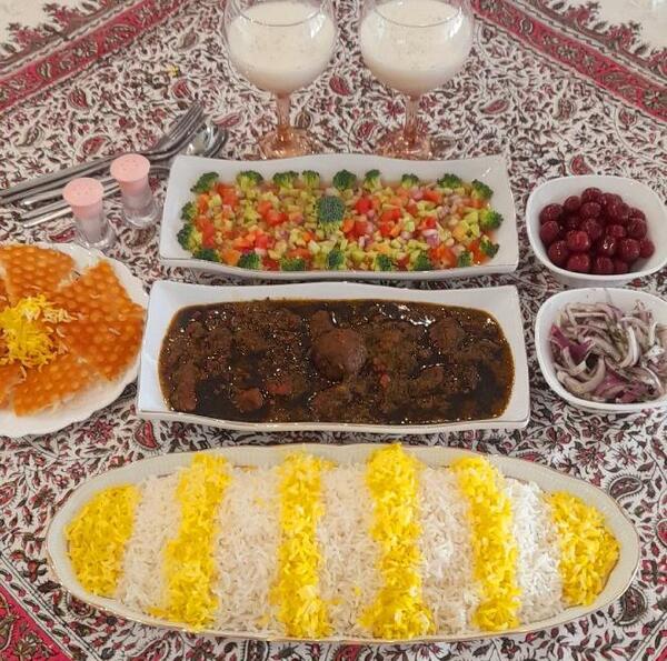 عکس سفره قورمه سبزی