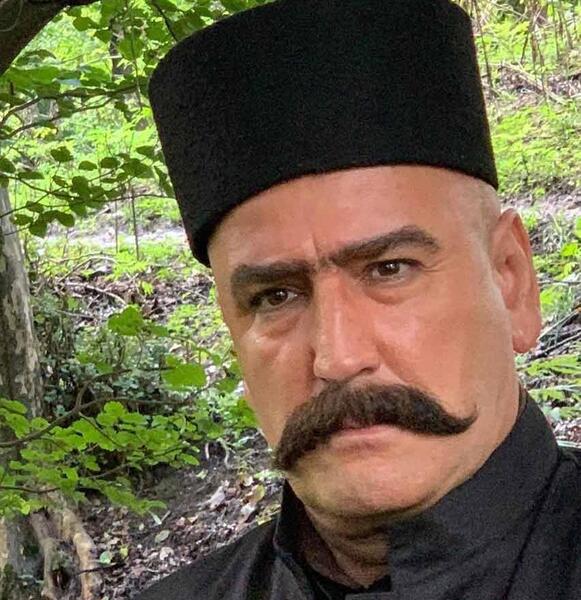 عکس صالح میرزا آقایی