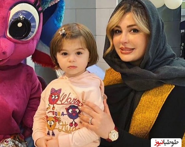 عکسی از نیوشا ضیغمی