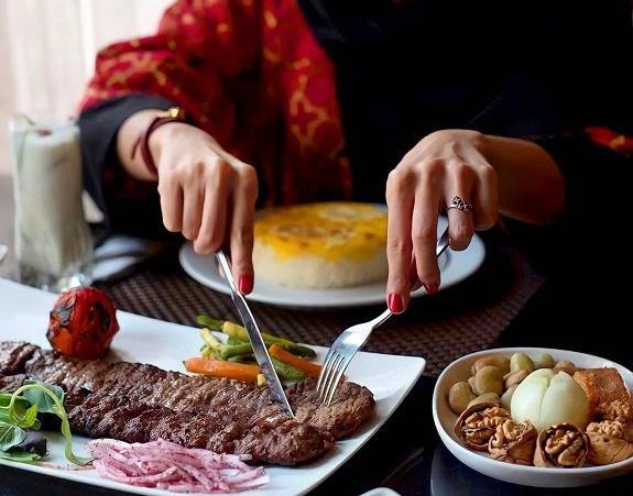 عکس رستوران ضیافت لنگرود