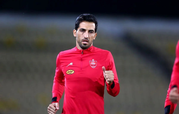 عکس وحید امیری در پرسپولیس