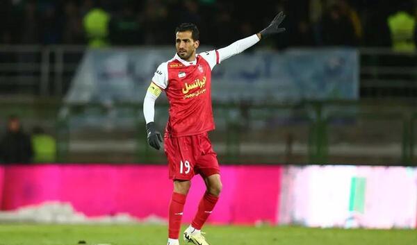 عکس وحید امیری در پرسپولیس