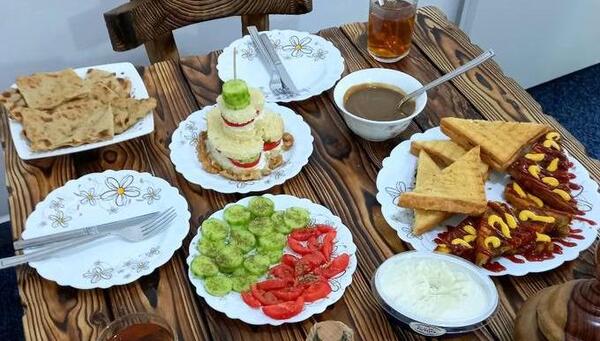 عکس عاشقانه صبحانه