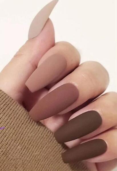 عکس مدل ناخن ساده مات