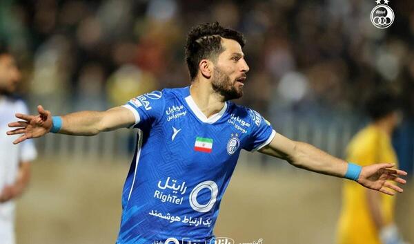 عکس رونالدو از پشت