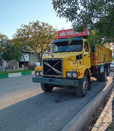 عکس داخل ولوو قدیمی