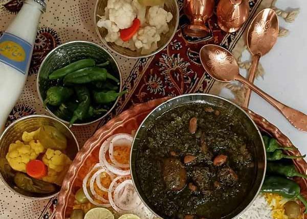 عکس تزیین برنج و قورمه سبزی