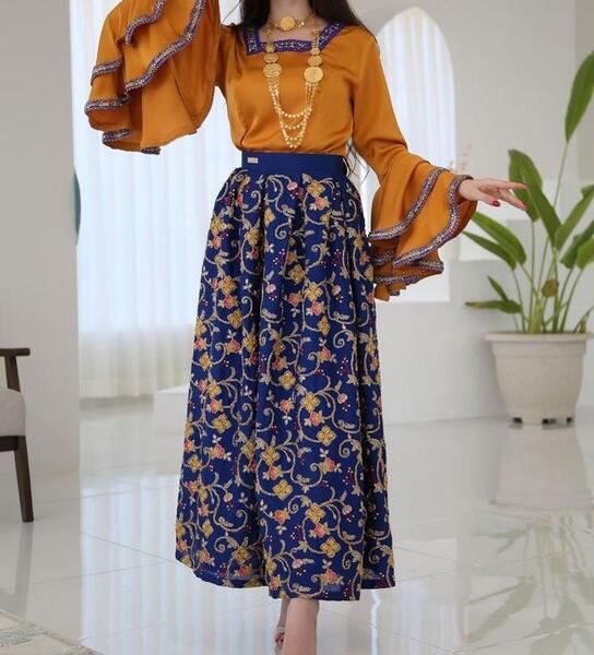 عکس دامن نخی زنانه