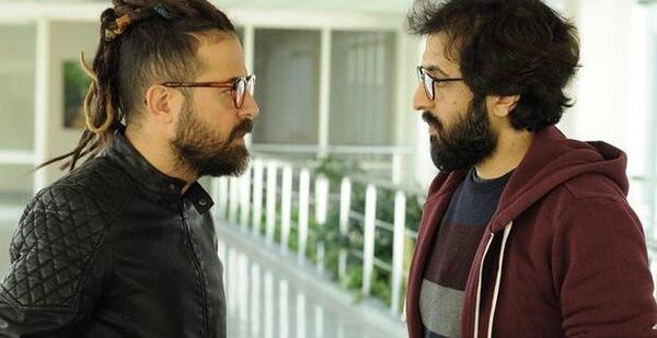 عکس ماشین پیمان تو فیلم عاشقانه