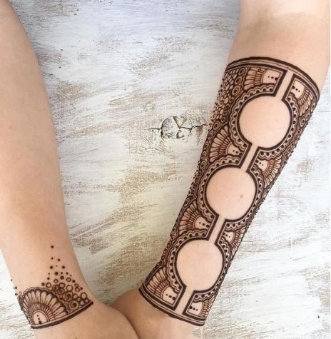 عکس نقش حنا روی مچ دست