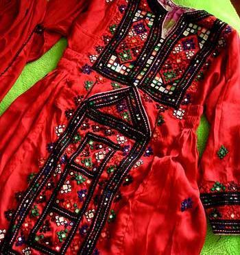 عکس کریشی دست گل عروس