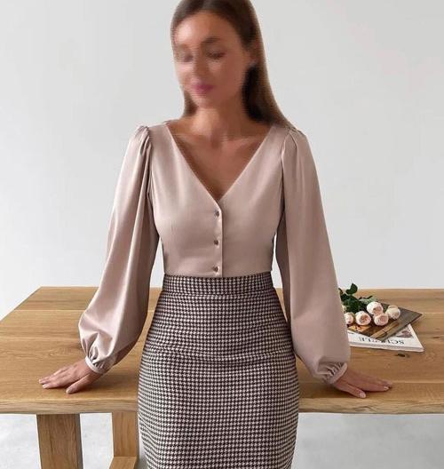 عکس شومیز دامن کوتاه
