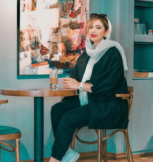 عکس مدل مو چتری زیر شال