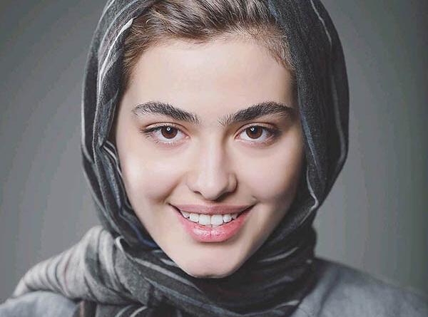 عکس ریحانه زمانی