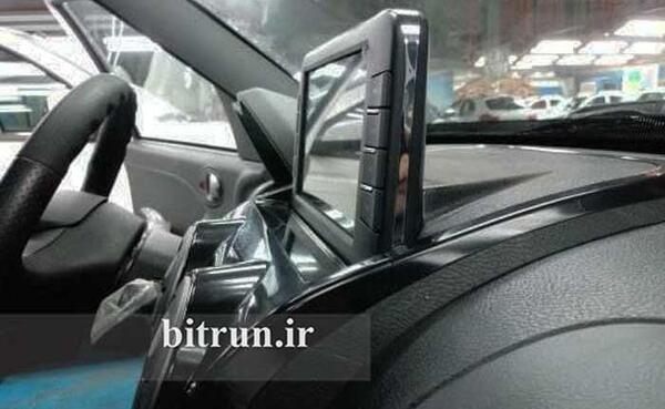 عکس داخل ماشین ساینا جی