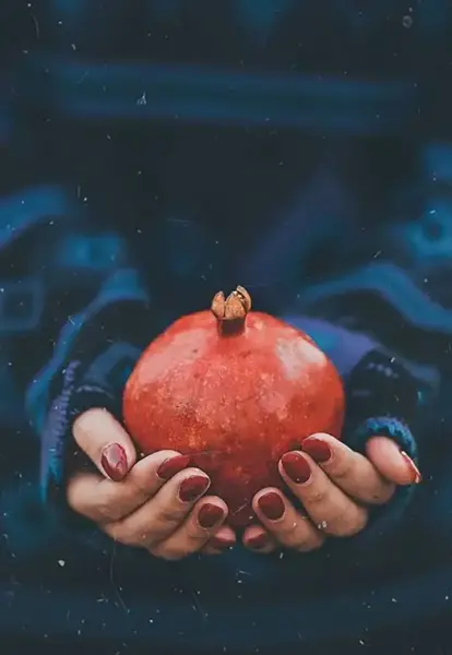 ایده ژست عکس شب یلدا