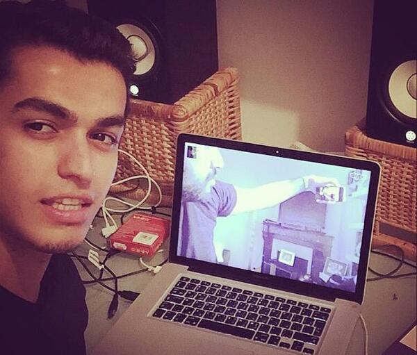 عکس لیتو با تتلو