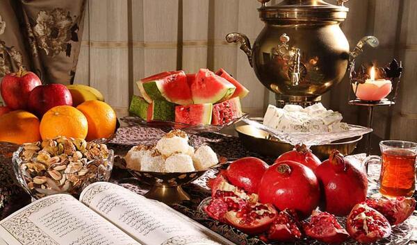 عکس ایده تزیین شب یلدا ساده