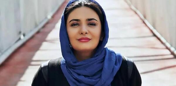 عکس لیندا کیانی و خواهرش