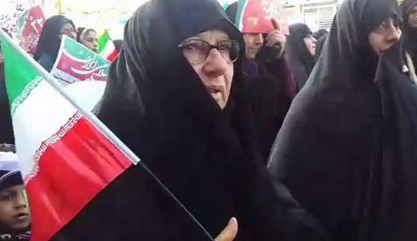 عکس با حجاب مسیح علینژاد