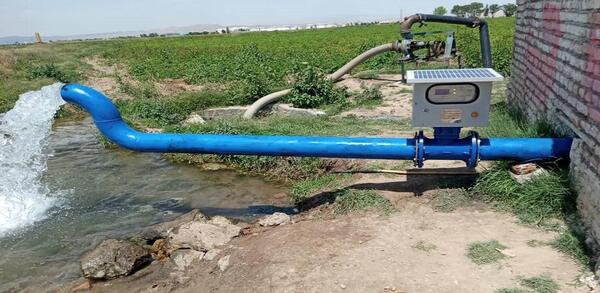 عکس پروانه چاه