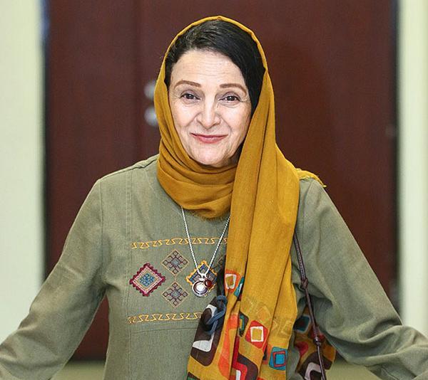 عکس خانوادگی گلاب آدینه