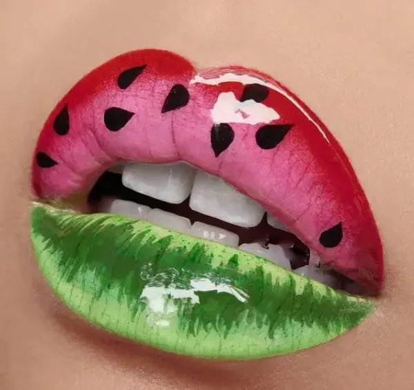 عکس نقاشی صورت یلدایی