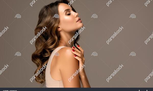 عکس زن زیبا نیم رخ