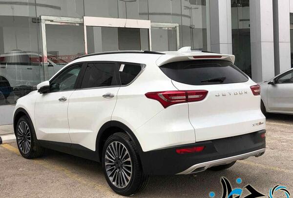 عکس ماشین فیدلیتی سفید