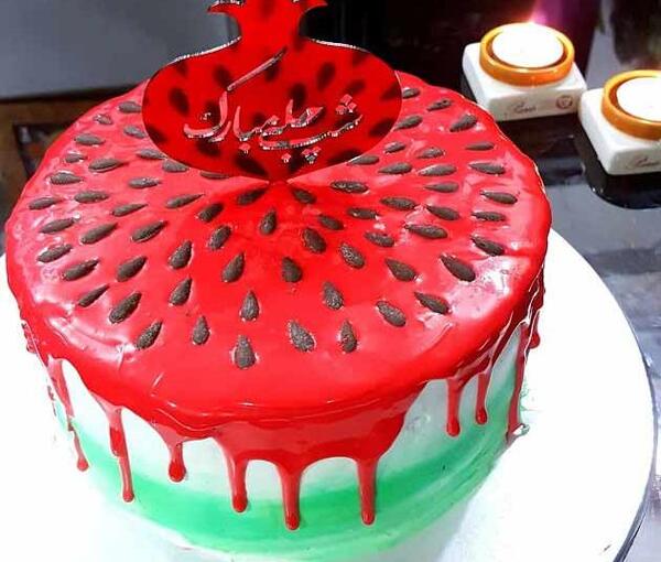 عکس کیک شب یلدا آسان