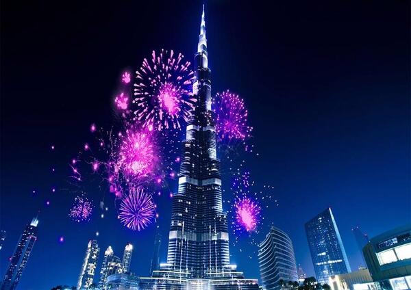 عکس برج خلیفه در شب