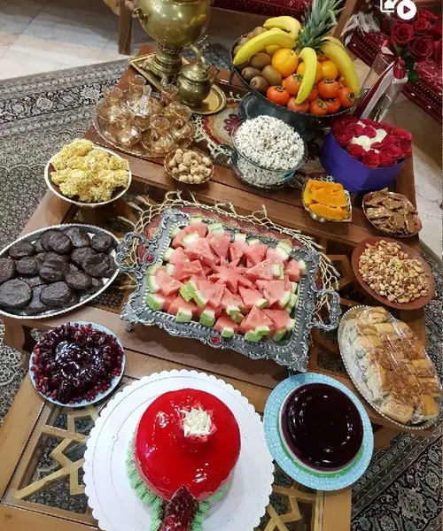 عکس سفره شب یلدا قشنگ