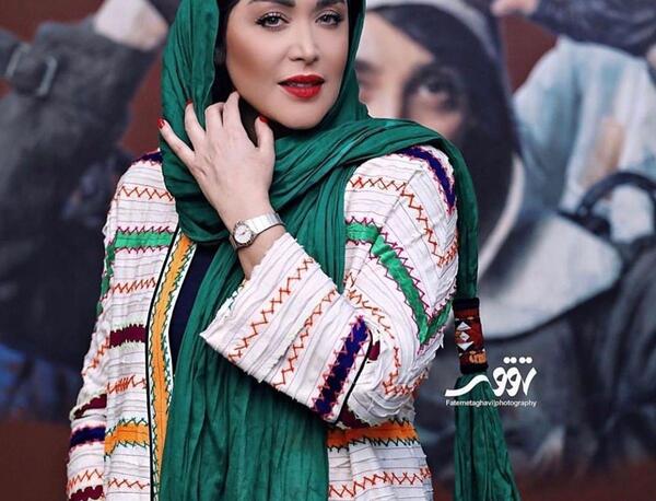 عکس سارا منجزی پور و همسرش