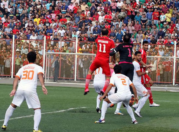 عکس ورزشگاه بادران تهران