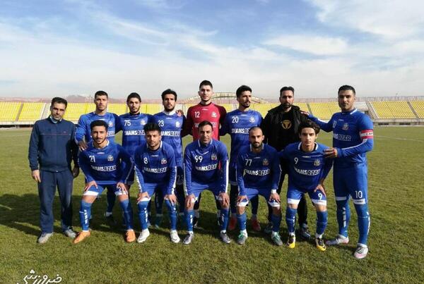 عکس ورزشگاه بادران تهران