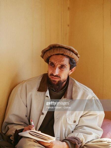 عکس های جنازه احمد شاه مسعود